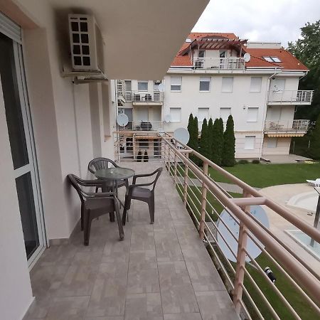 Carpe Diem Apartment Hajduszoboszlo Exterior photo